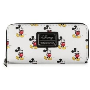 Loungefly ❤️ Logo Disney Mickey Mouse AOP Wallet
